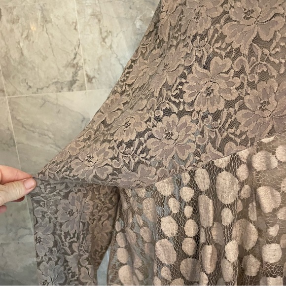 Belle France Lace Overlay Layered Top - Picture 5 of 9